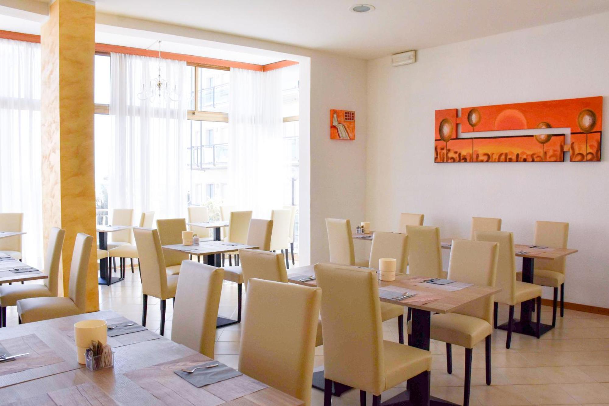Hotel Umberto 리도 디 예솔로 외부 사진