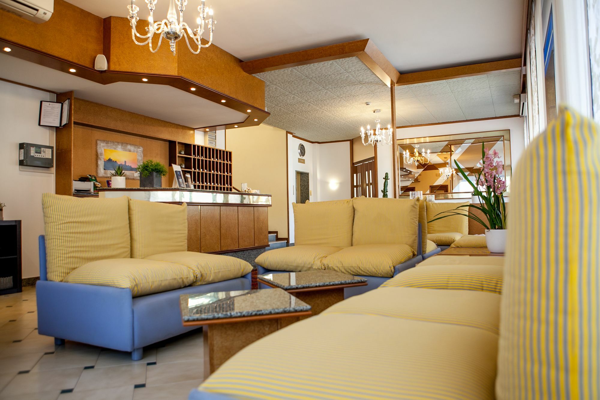 Hotel Umberto 리도 디 예솔로 외부 사진